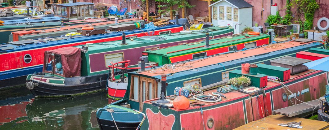 canal boats, narrowboats moored alongside each other